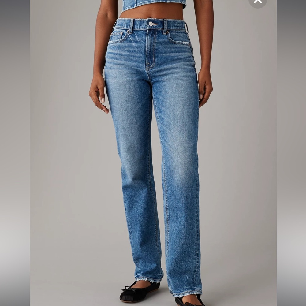 American Eagle Outfitters Women's Straight Leg Jeans